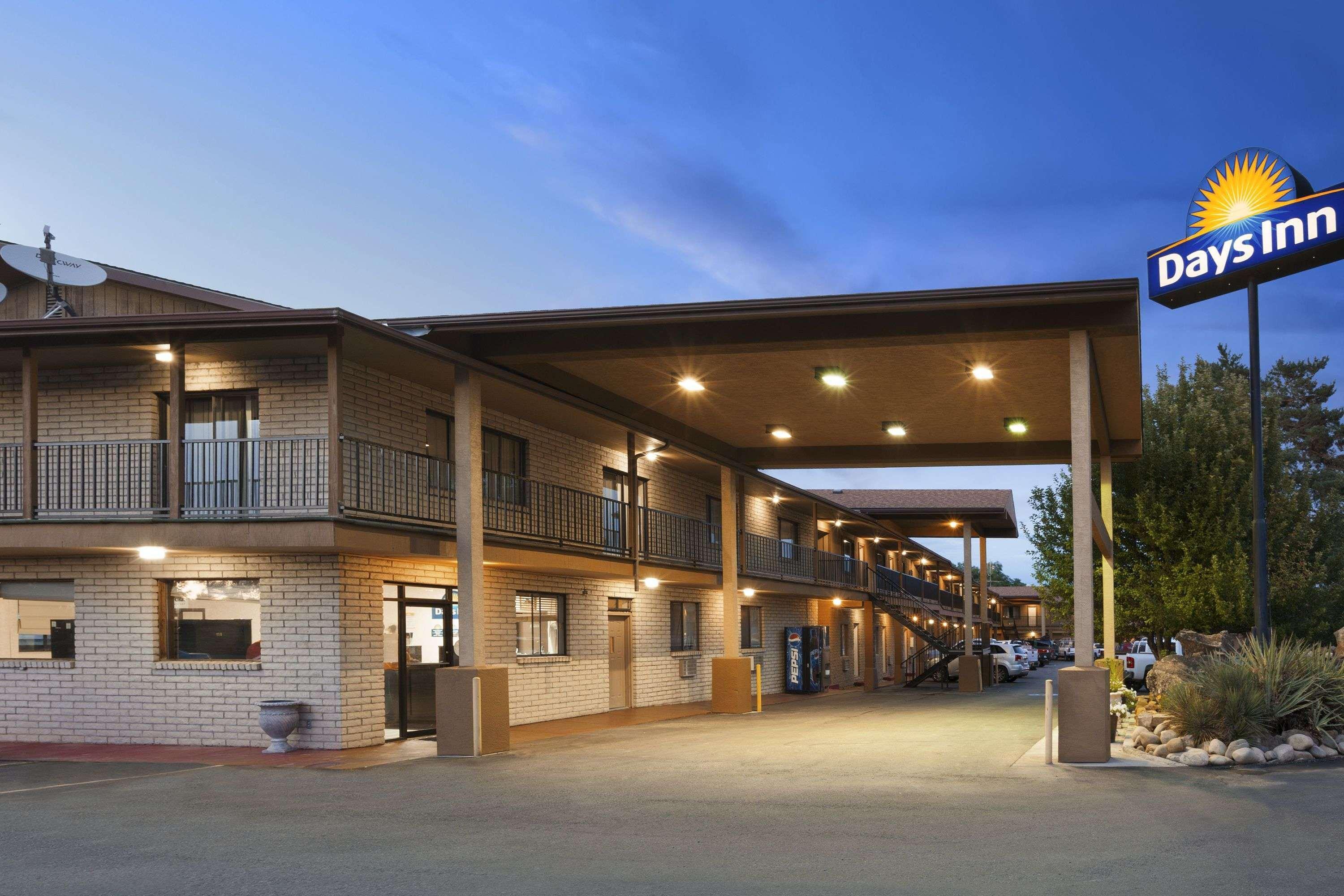 Days Inn By Wyndham Cortez Zewnętrze zdjęcie